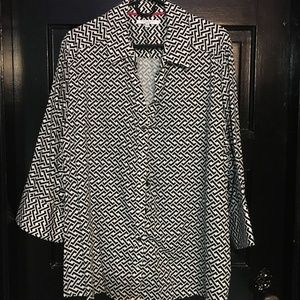 22W Black and White Button Up Blouse